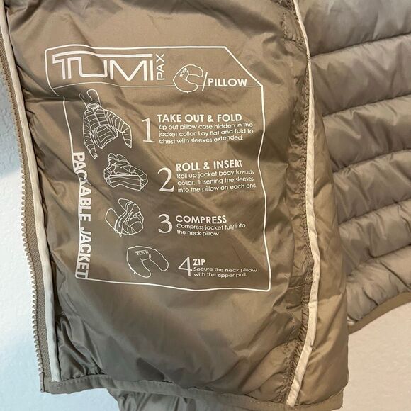 Tumi Pax Platinum Clairmont Packable Down Puffer Jacket Women's Size XL - Picture 7 of 11